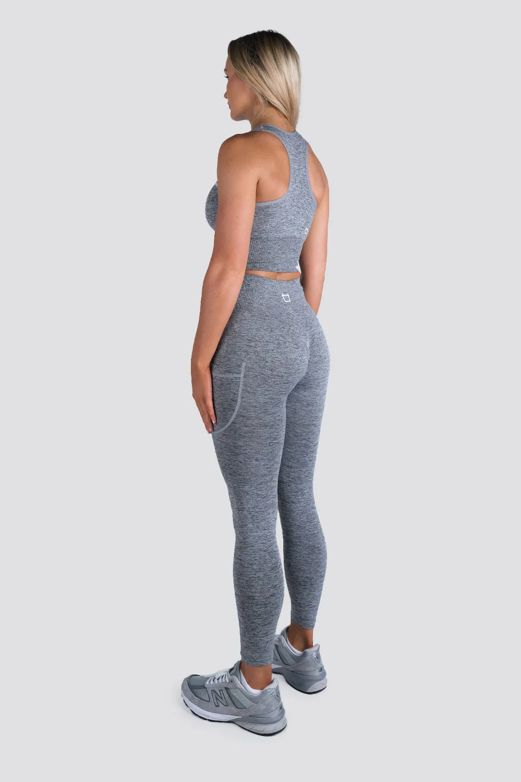 Seamless Movement Highwaisted Leggings - Charcoal Marl